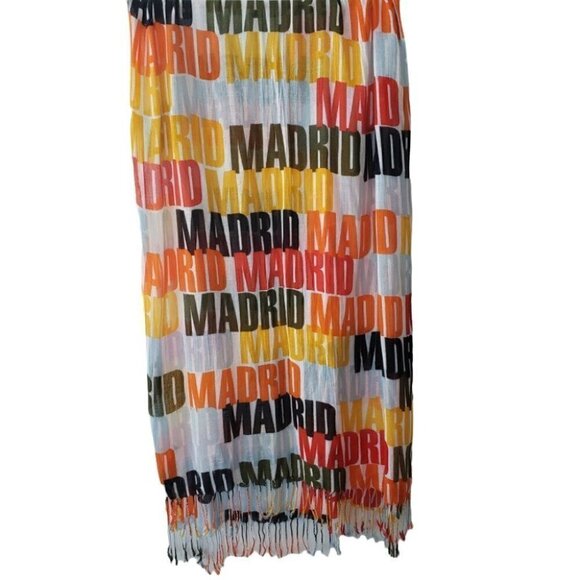 Robin Ruth MADRID Viscose Fringed Scarf Shawl Beach Wrap Sarong - Picture 3 of 5
